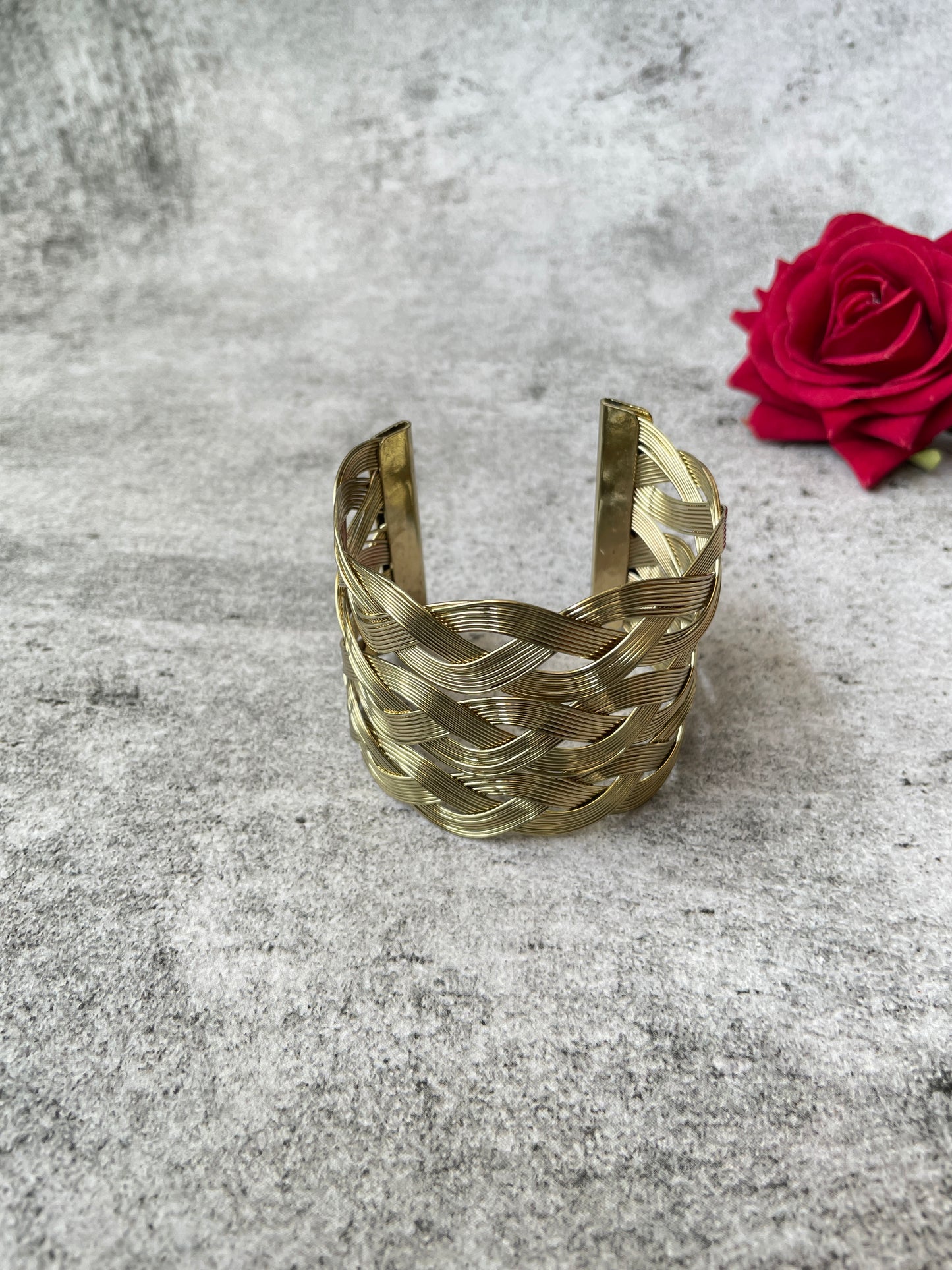 Antique Gold Finish Intertwined Cuff Bangle