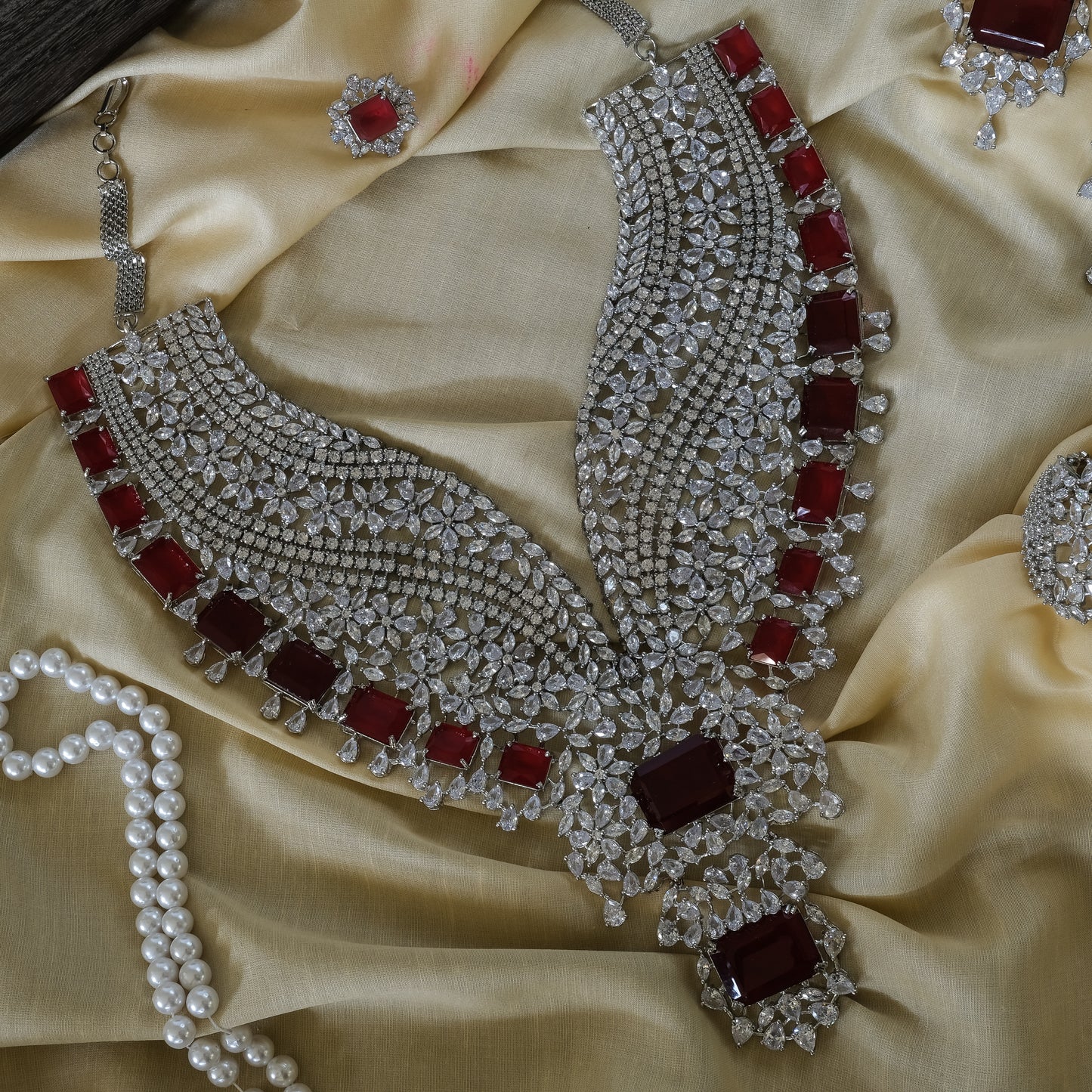 Full Neck Grand Long Zircon and Red Stone Necklace Set With Bracelet