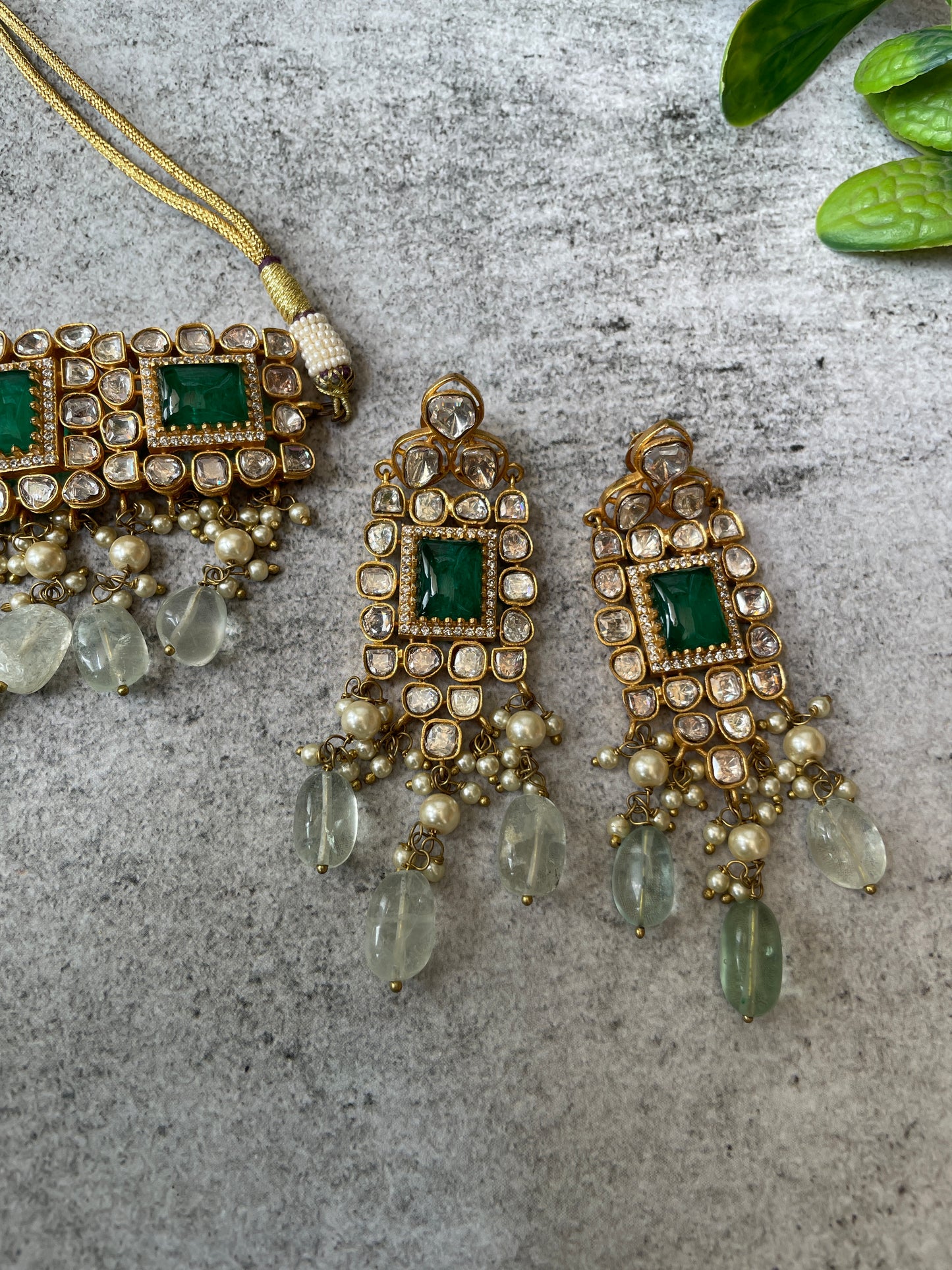 Kundan Choker and Earrings with Beads