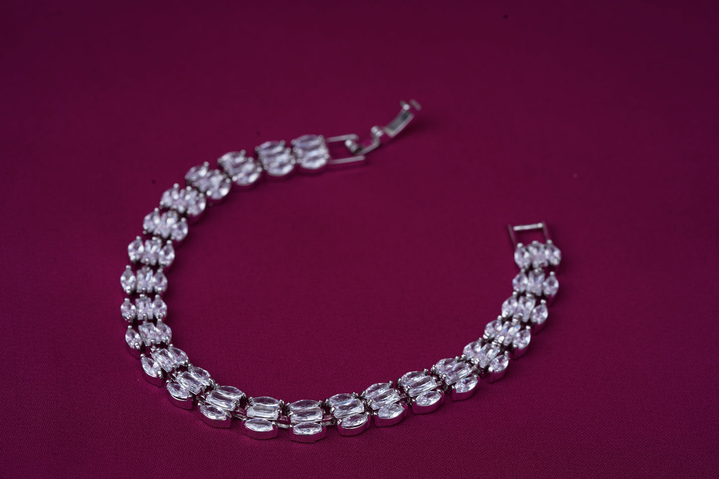 Classic Zircon Bracelet in White Finish