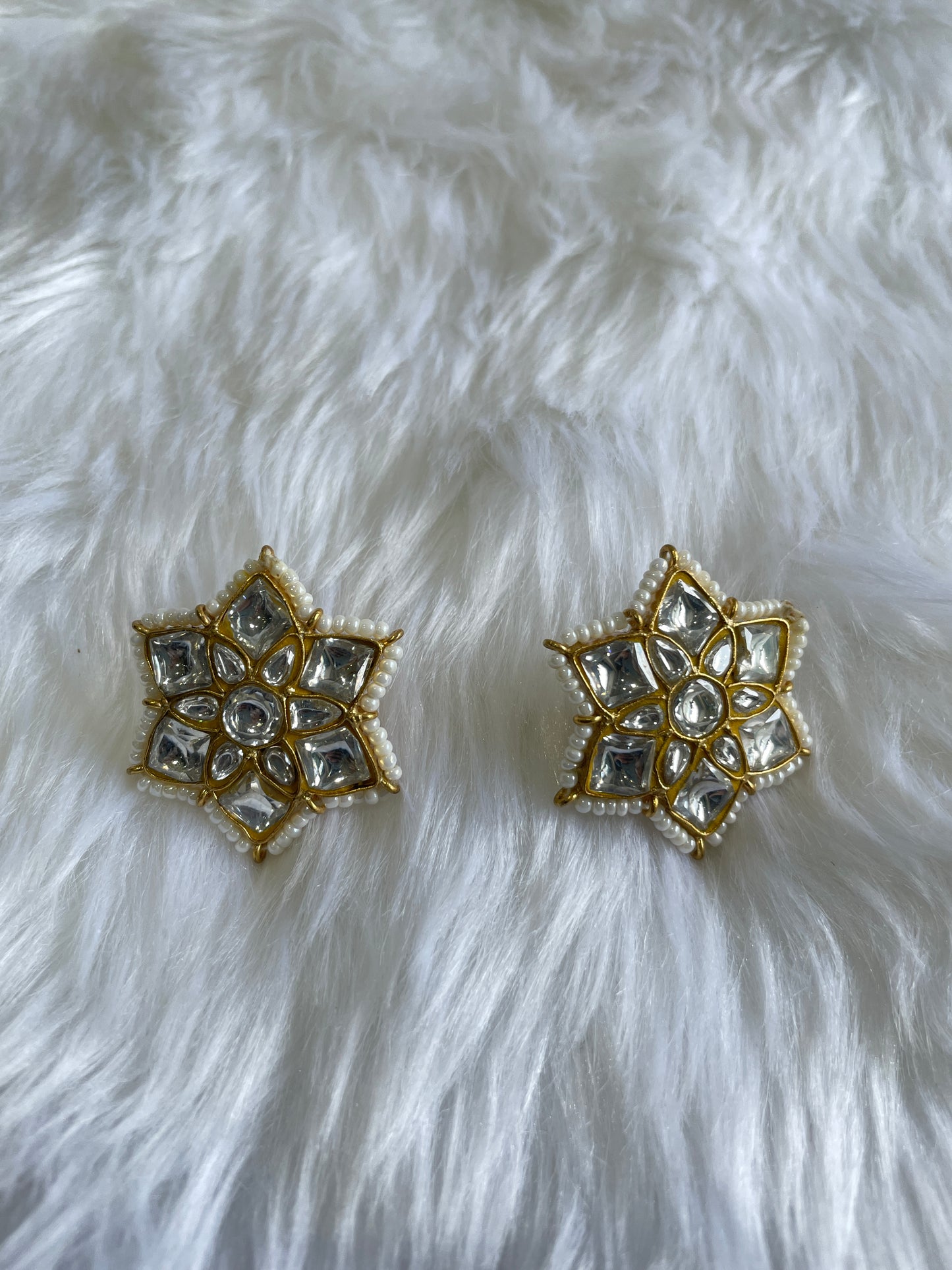 Star Motif Kundan Studs