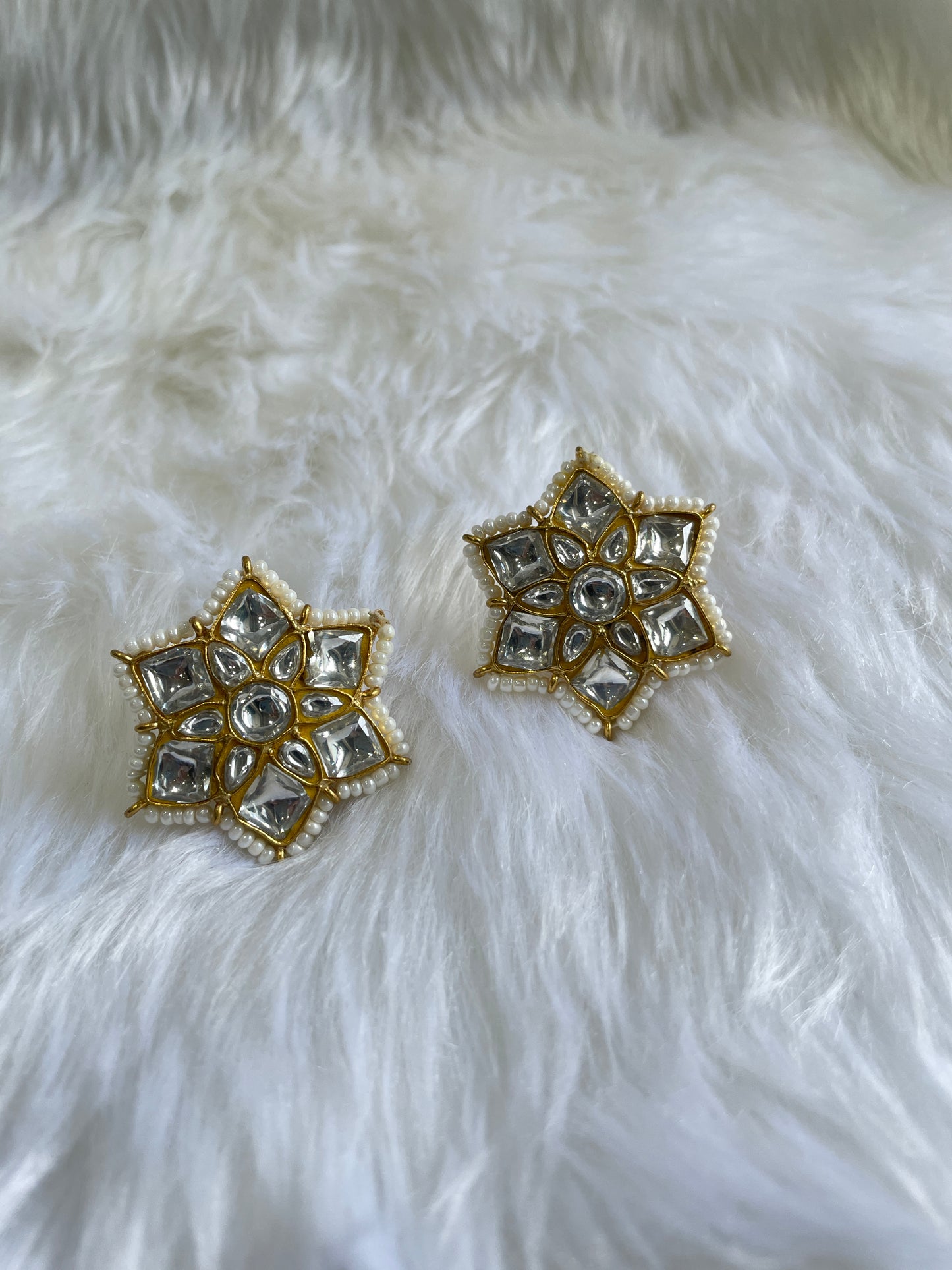 Star Motif Kundan Studs