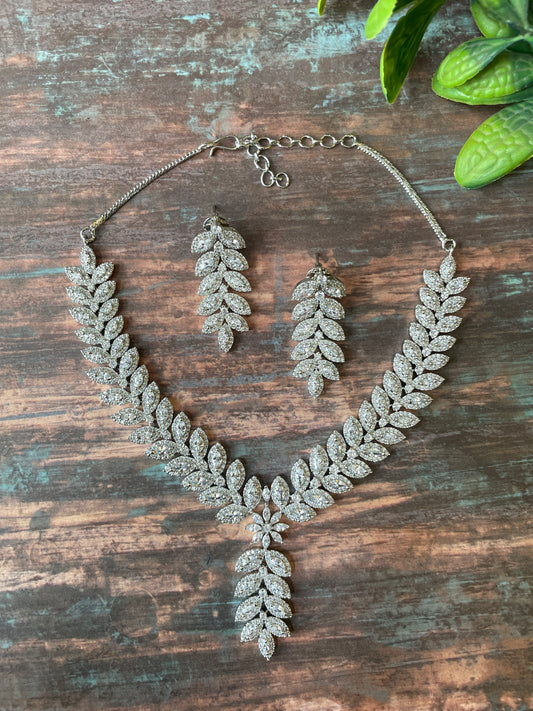 White Finish Zircon Leaf Motif Necklace Set