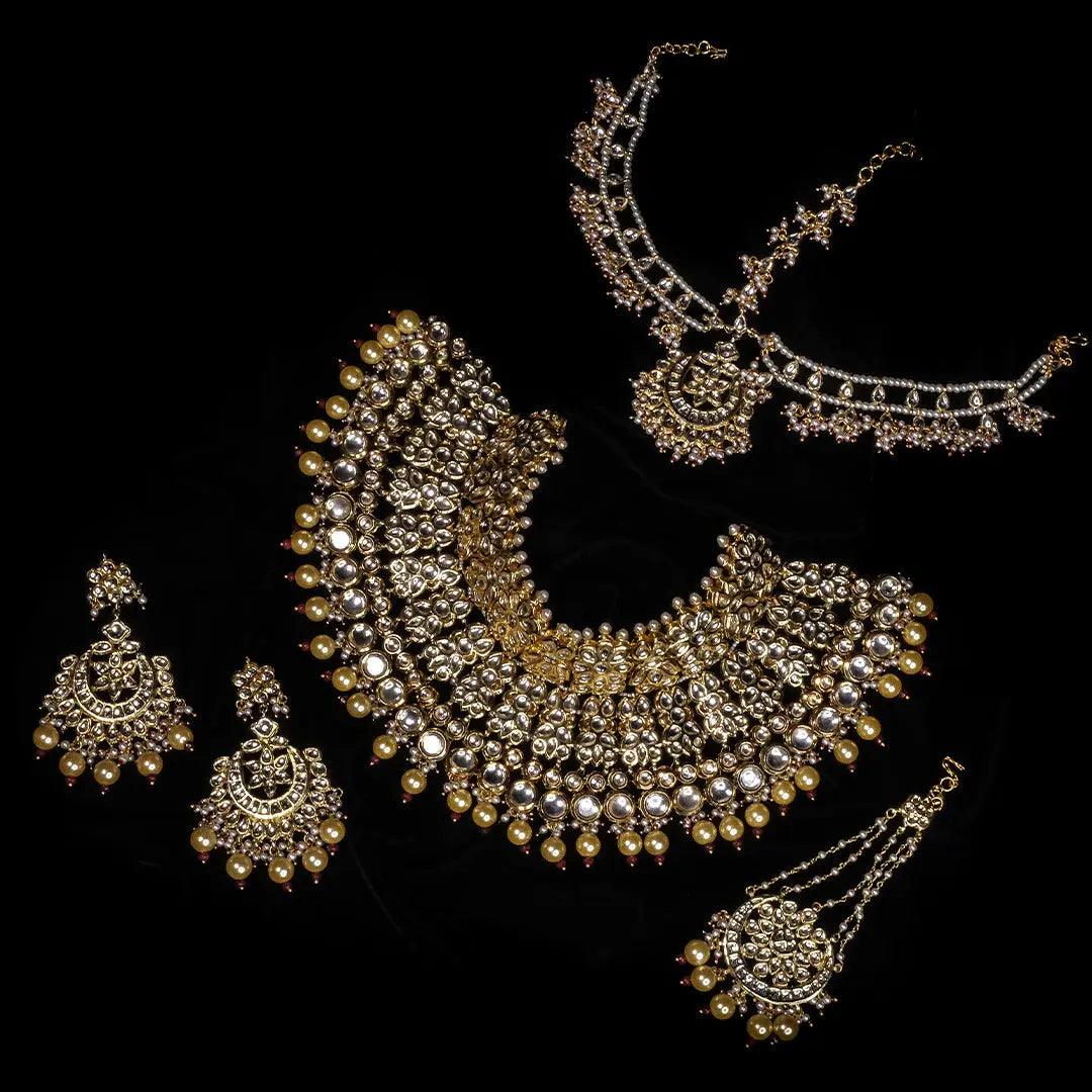 Kundan Set With Necklace, Matha Pati, Earrings And A PassaStudio6Jewels