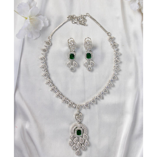 Pear Cut Zircon and Green Stone Necklace SetStudio6Jewels